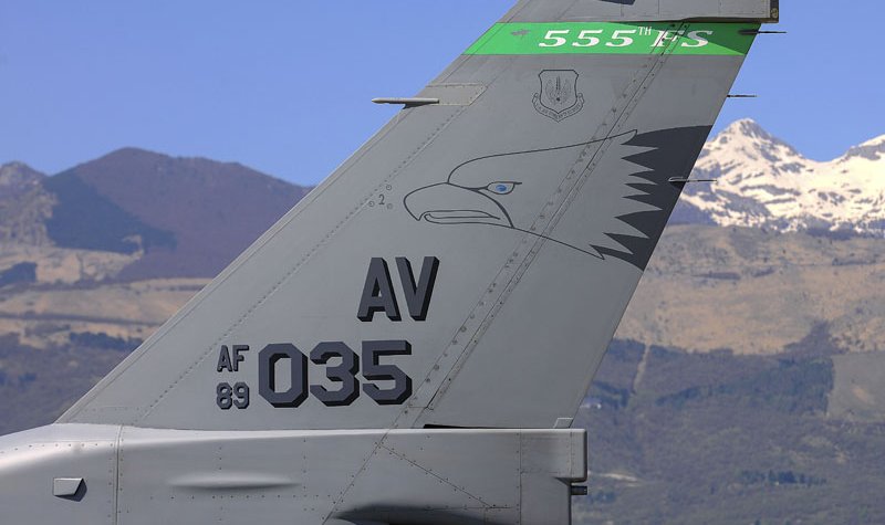 Slovakia to buy 14 US-made F-16 jet fighters