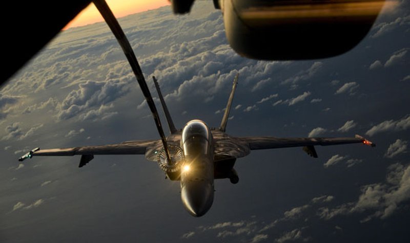 KC-10 Extenders successfully refuel C-17s