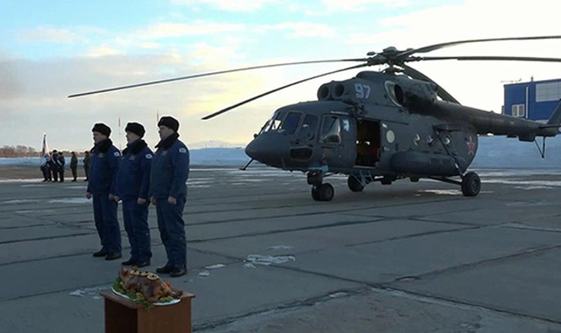Russian Navy receives Mi-8 Arctic helicopter