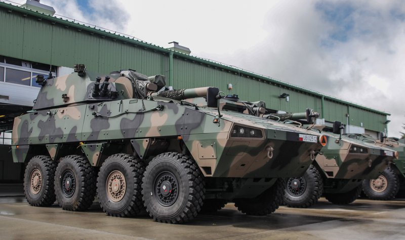 Poland receives first Rak mortar systems