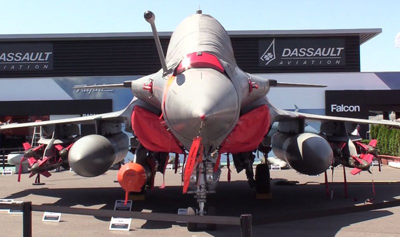 Paris Air Show: Rafale in depth (video)