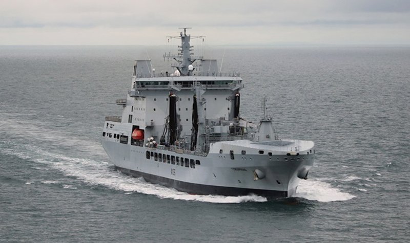 RFA Tidespring sails into Portsmouth