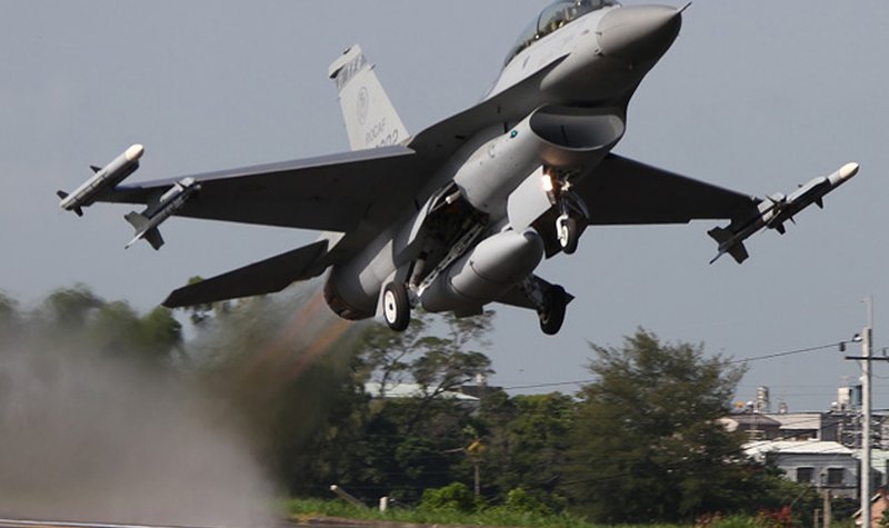 Raytheon makes out like a bandit in Taiwan