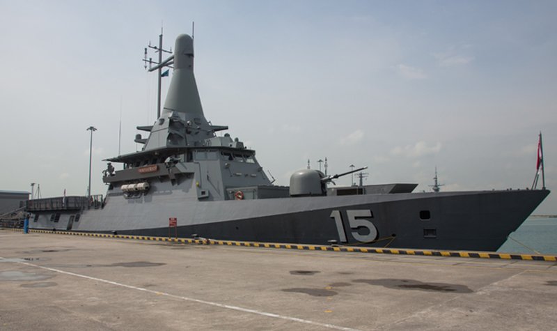 Singapore commissions first LMV