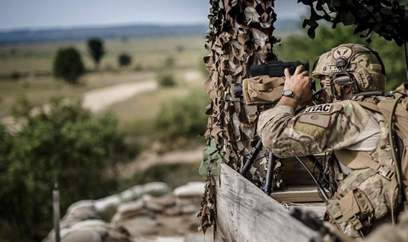 Australia eyes up laser target designators