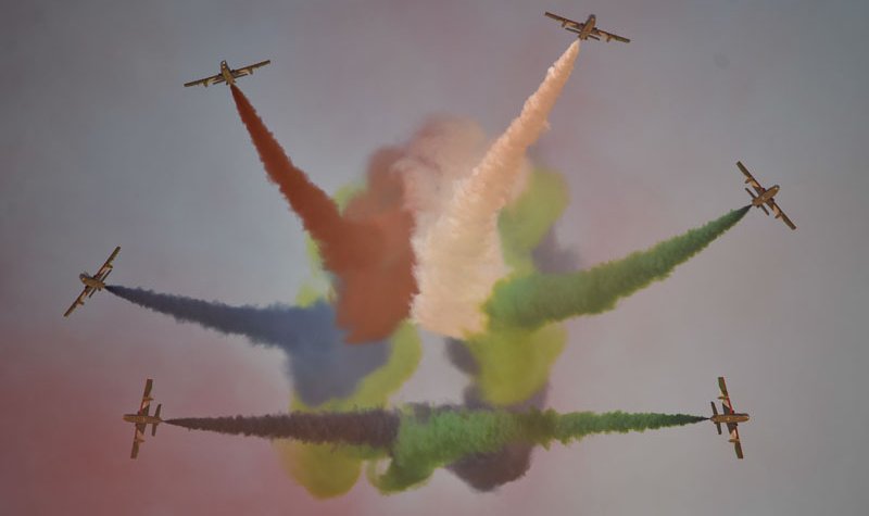 Dubai Airshow 2017: Day three highlights (video)
